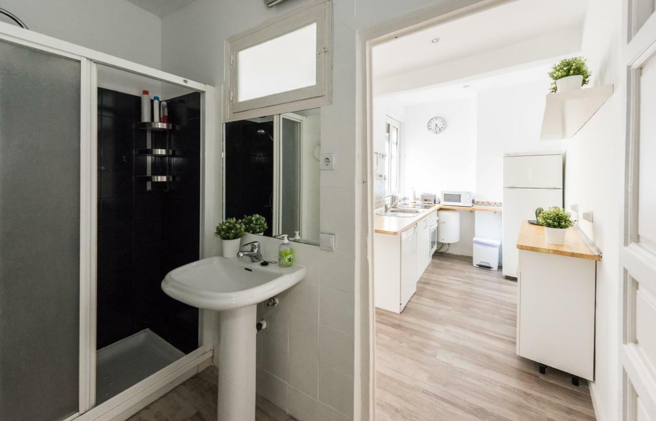 Apartamento En Sol, Madrid Centroアパートメント エクステリア 写真